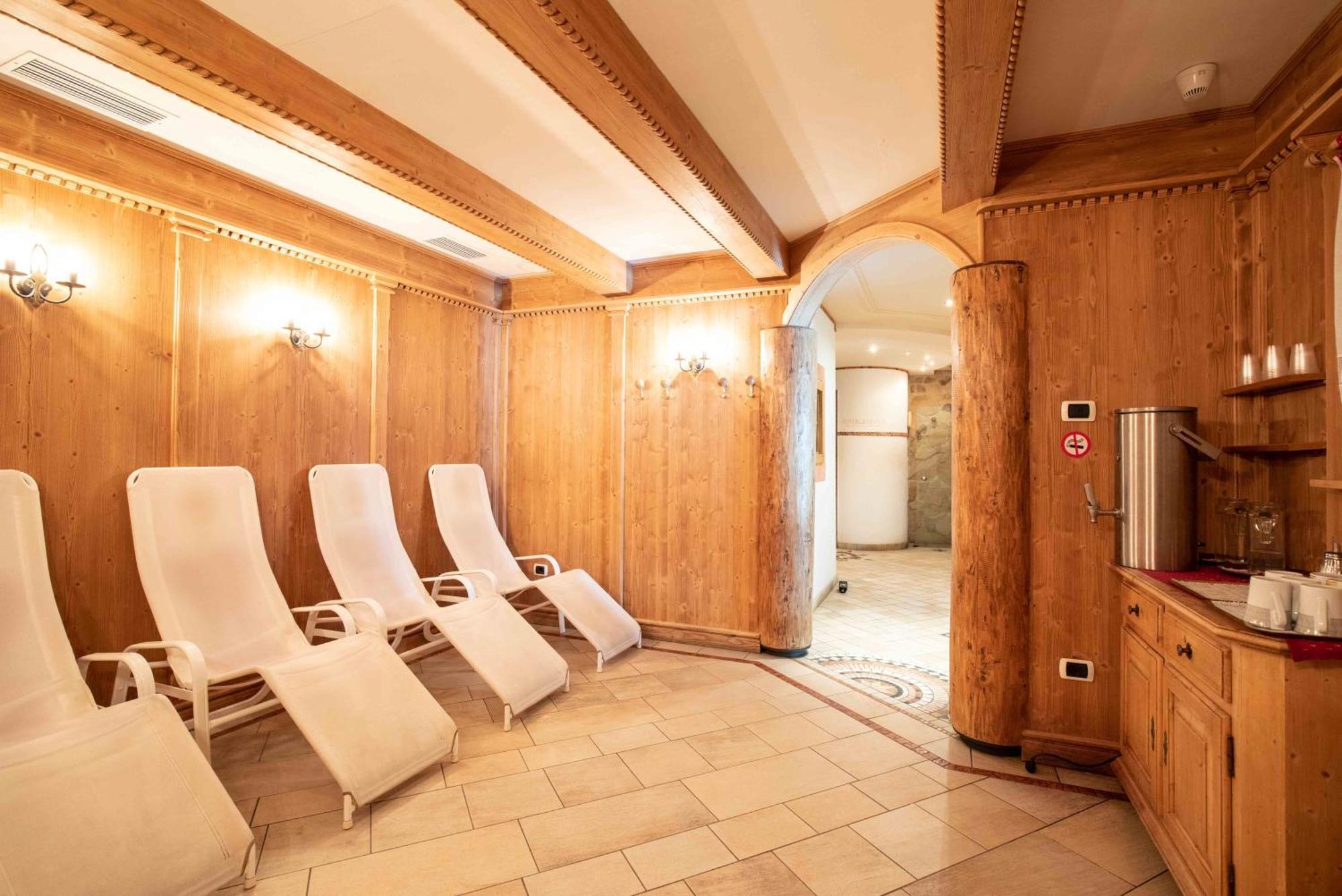 Hotel San Martino San Martino Di Castrozza Eksteriør billede