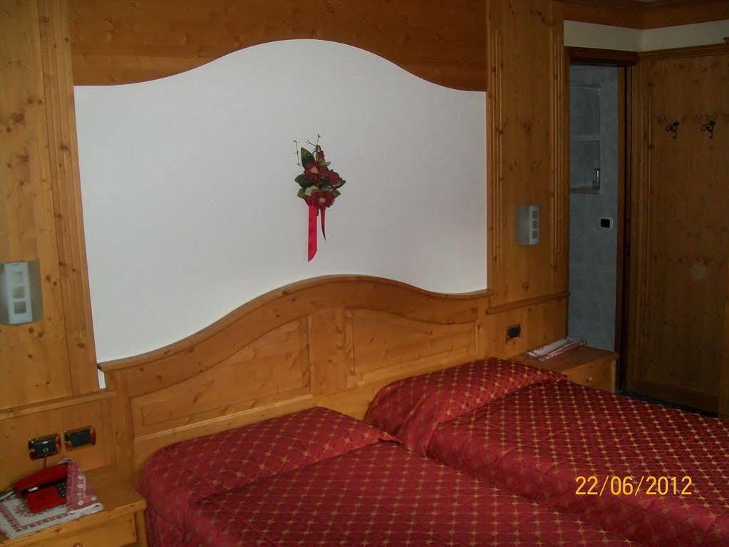 Hotel San Martino San Martino Di Castrozza Eksteriør billede